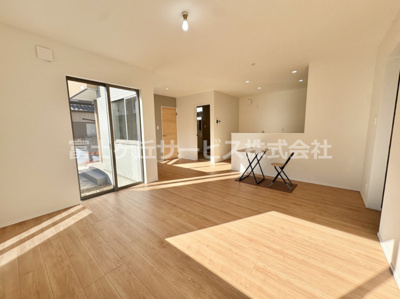 【居間・リビング】 | 豊橋市曙町 4期 新築一戸建て | 使いやすいリビングです