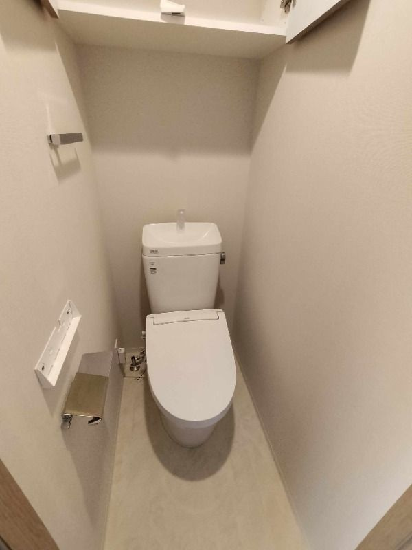 シーズンフラッツ浅草のトイレ