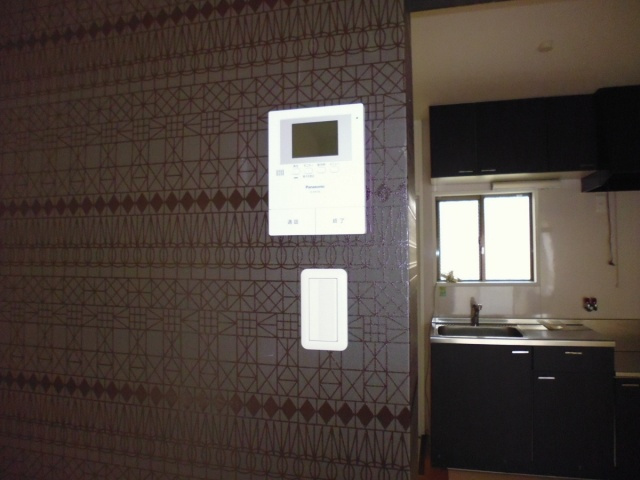 サンプレタ貴崎の洋室|出窓