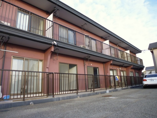 サンプレタ貴崎の外観