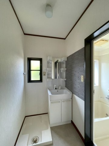 【独立洗面台】 | 高崎市新後閑町　中古住宅