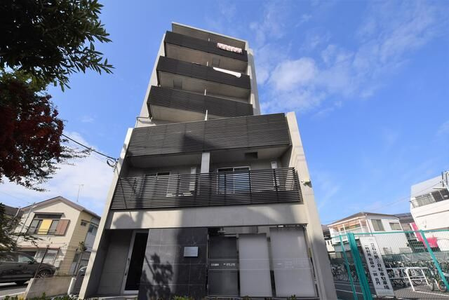 Ｔ｀ｓ　Ｃａｌｍの外観