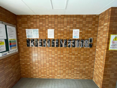 【ロビー】 | ＶＩＬＬＡ千鳥 | 清潔なロビーです