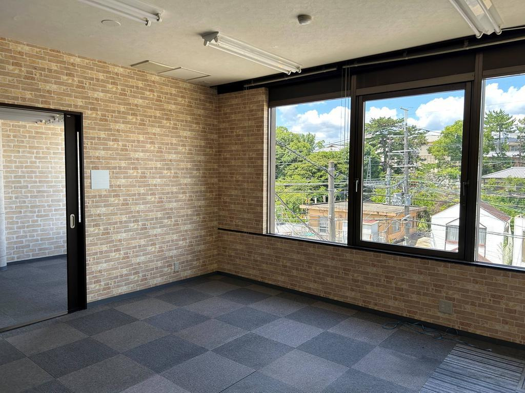 大和ハウジング本社ビルのロビー