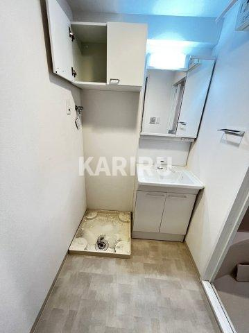 LIVE CASA城東中央の玄関