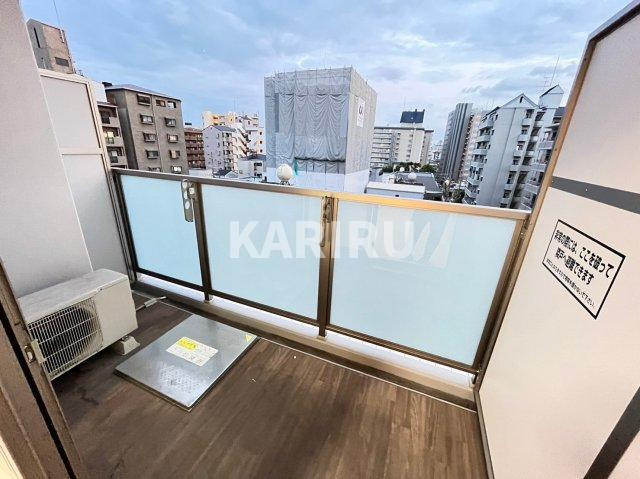 LIVE CASA城東中央のバルコニー