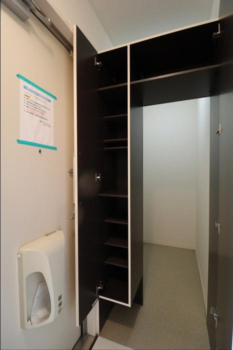 プリマヴェーラ　Ａの玄関