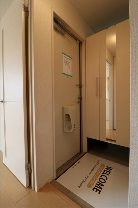 プリマヴェーラ　Ａの玄関