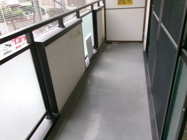 クレール松の内のバルコニー