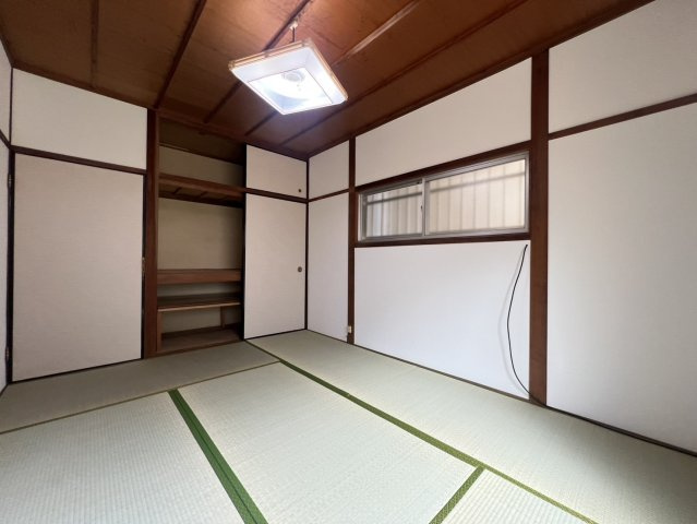 王居殿３丁目テラスハウスの子供部屋