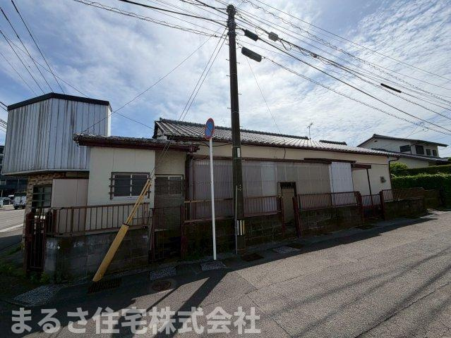 恒久3丁目　中古戸建の前面道路含む現地写真