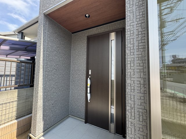 松戸市金ケ作新築戸建【常盤平第三小学校：10分】のエントランス|エントランス・玄関ポーチ