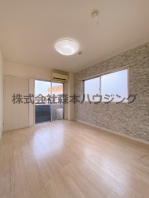 【洋室】 | 　ピュアスモト　C棟 | おしゃれな洋室です