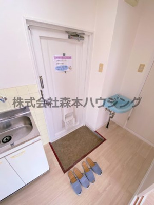 【玄関】 | 　ピュアスモト　C棟 | 玄関です