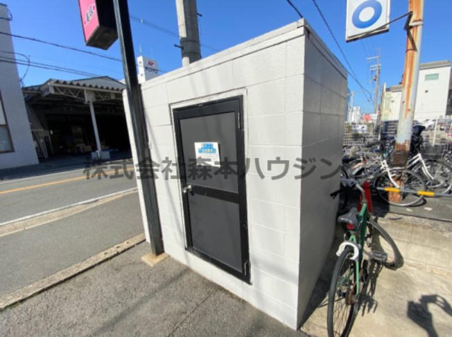 【その他共用部分】 | 　ピュアスモト　C棟 | 専用ごみ置き場です