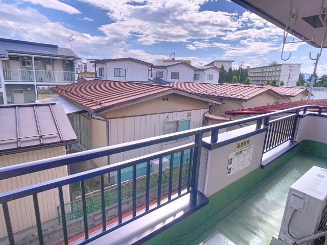 ウィンデールのバルコニー