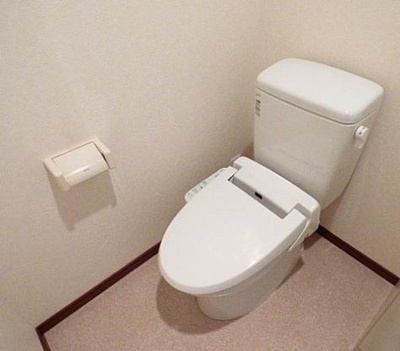 【トイレ】 | フィールドサイド | 清潔感のあるトイレです。