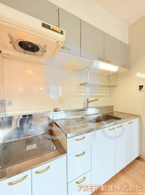 【キッチン】 | アーバンヴィラ