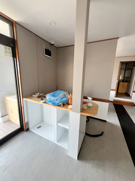 東町住居付店舗の内装