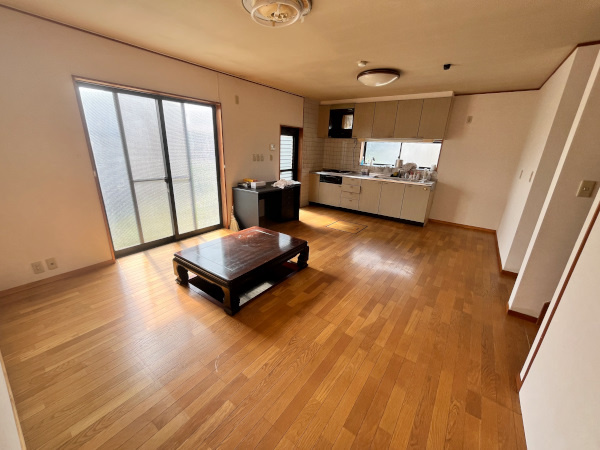 東町住居付店舗の内装