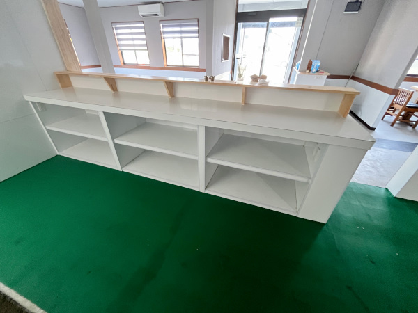 東町住居付店舗の内装