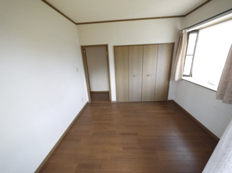 【洋室】 | 東金市下谷　中古戸建 | 敷地約67坪 ４LDK 閑静な分譲地内 南道路で日当たりが良いです 
