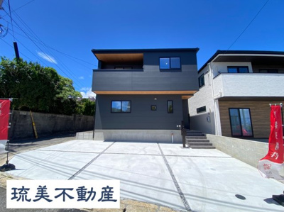 【外観】 | 金武町金武（全3棟）ラスト1号棟 | 1号棟　並列駐車3台可♪