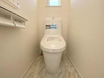 【トイレ】 | 金武町金武（全3棟）ラスト1号棟 | 1号棟　温水洗浄便座♪