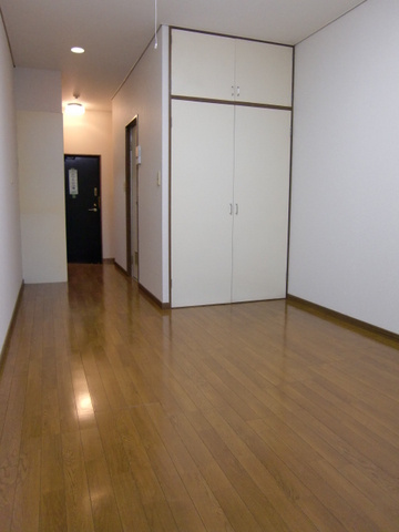 前の浦マンションの洋室|フローリングの洋室