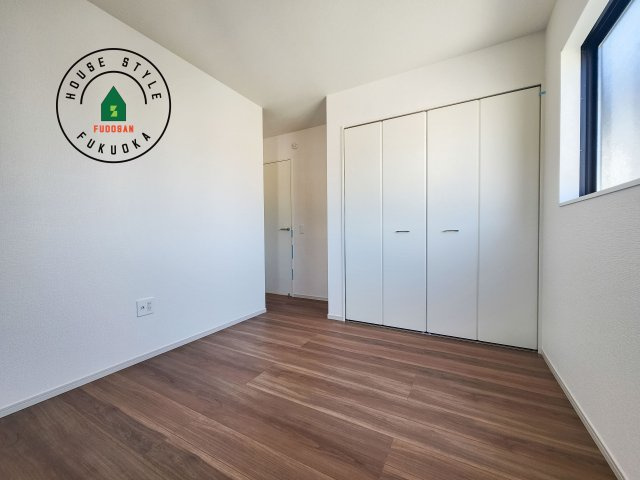 福岡市城南区長尾4丁目第2-4棟（4号棟）の子供部屋|穏やかな光が差し込む室内には、穏やかな時間が流れます。