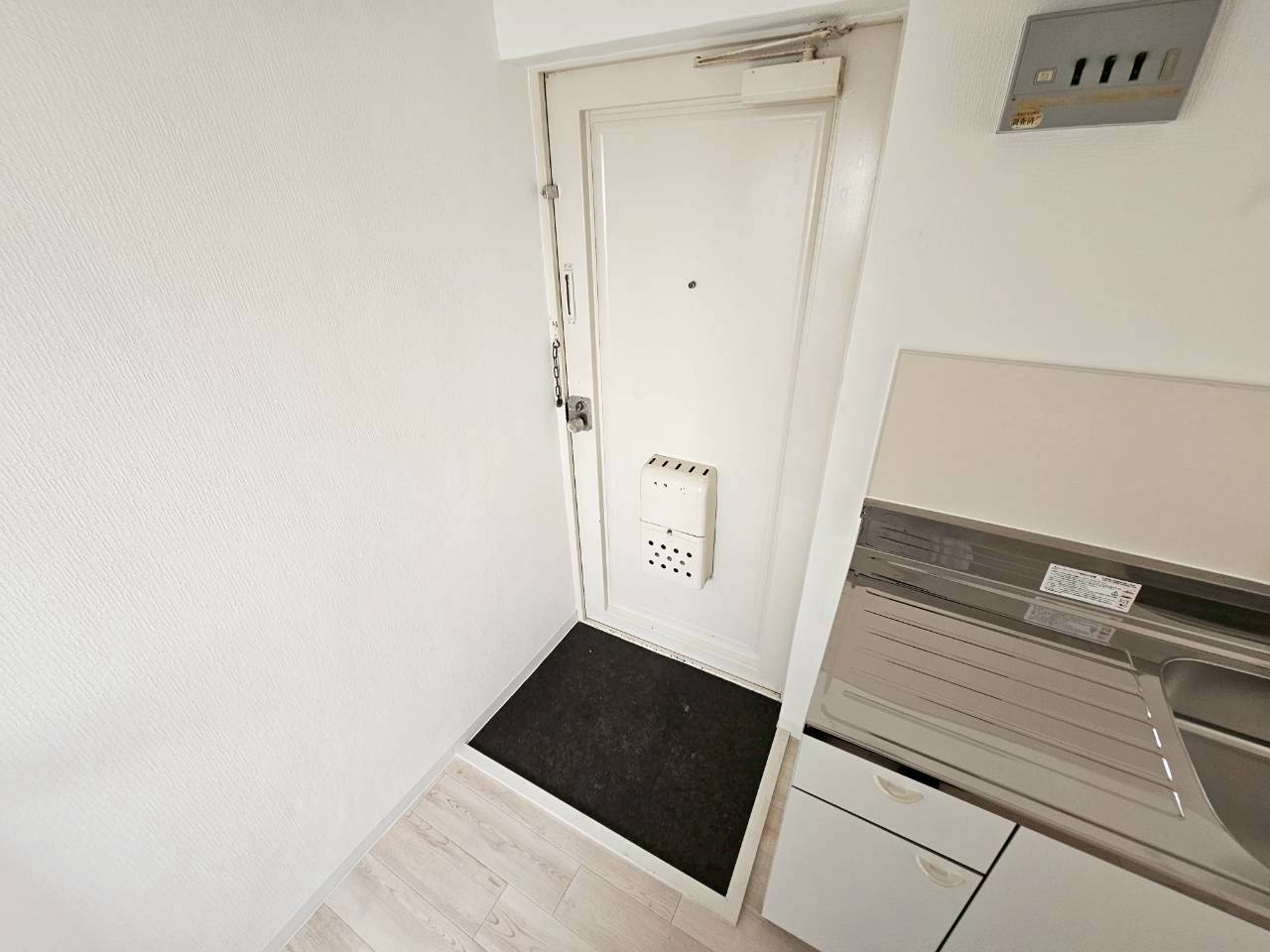 リアライズ甲南山手の玄関