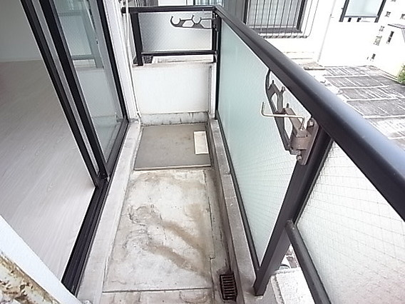 元町レジデンスのバルコニー|23