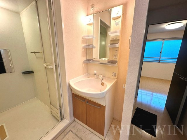 クルワシュードの洗面所|イメージ（同建物内・同間取りの写真）