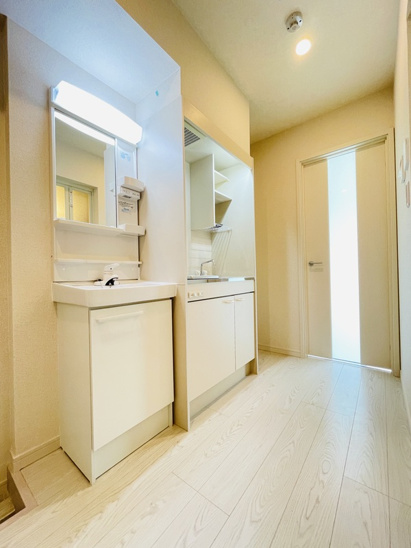 【居間・リビング】BASE 