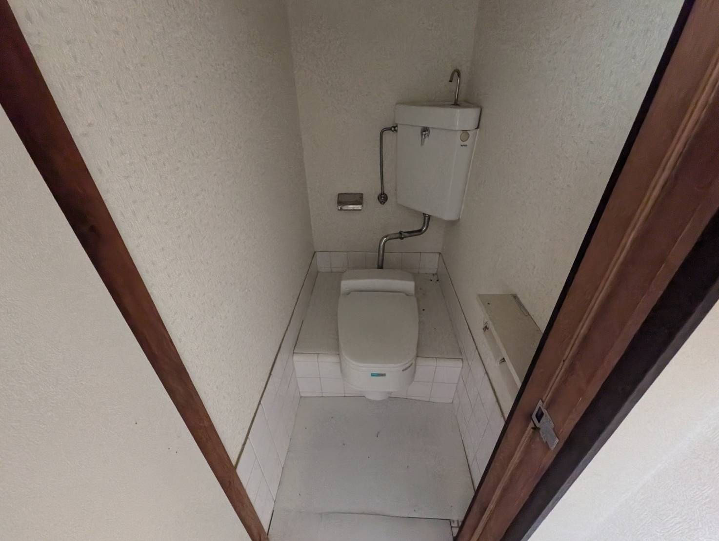 幸福荘のトイレ