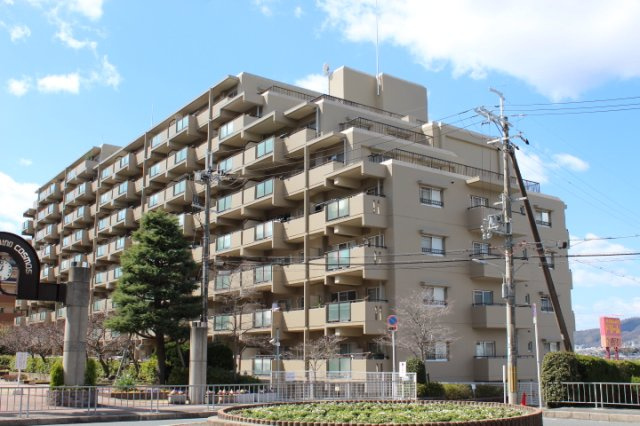 サンロイヤル箕面コスモ１号館の画像