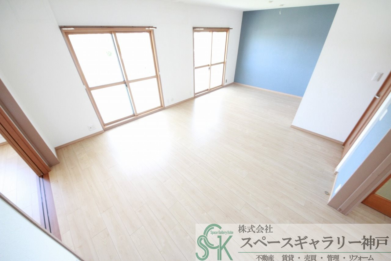 東垂水住宅1号棟の居間・リビング