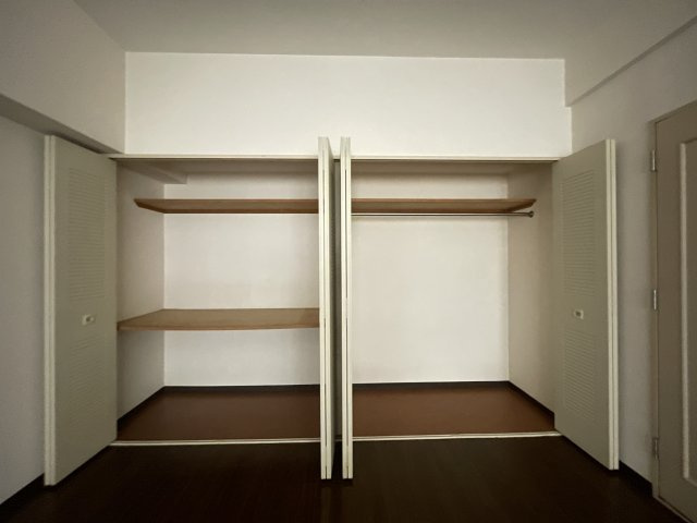 ピアグランデ順慶町の収納