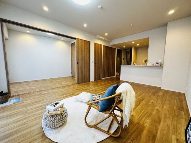 グレーシア湘南平塚海岸の居間・リビング