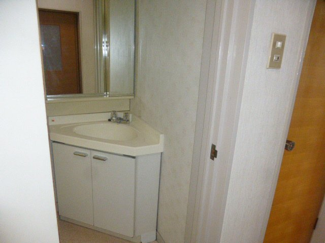 龍野ハイツの洗面所