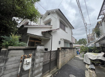大蔵中町戸建の周辺