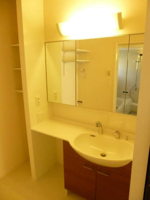 ハイム杉山Ａ棟の洗面所|イメージ写真です。