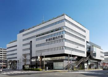 横浜市南区役所まで991m
