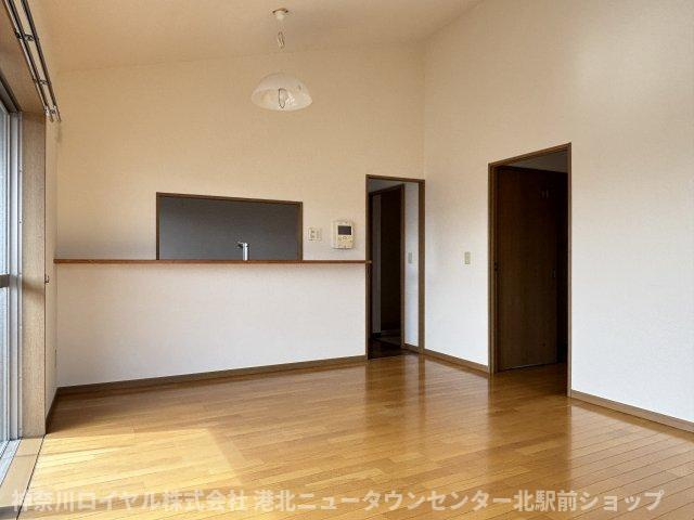 【居間・リビング】