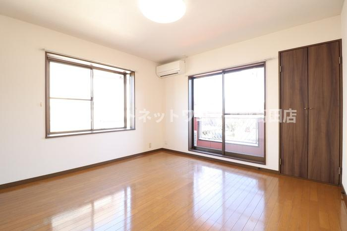 J'sパレス（ジェイズパレス）の洋室|洋室