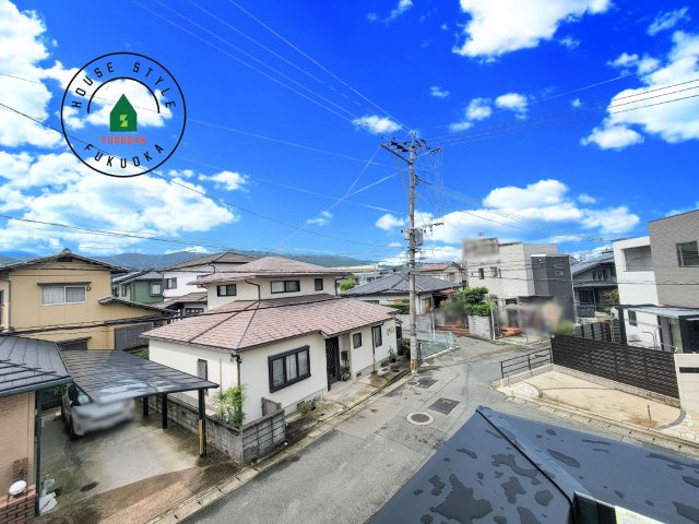 福岡市南区花畑3丁目第4-1棟（1号棟）　の展望|窓から緑が見える物件も魅力的です。