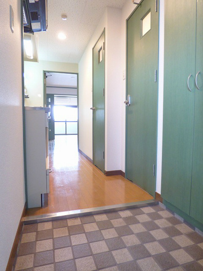玄関※写真と異なる場合現状優先。 