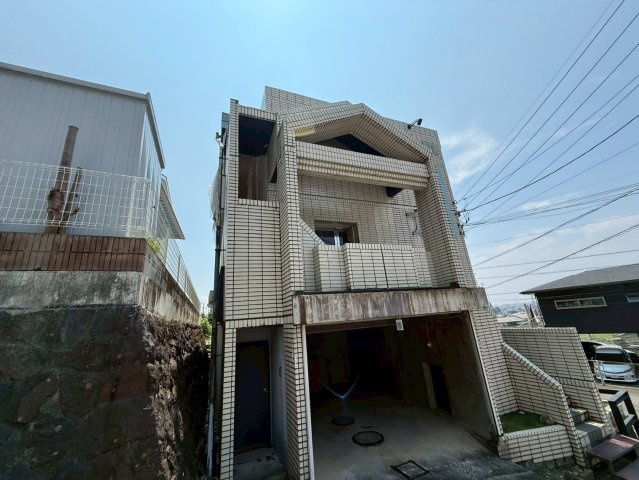 山梨県甲府市　一棟の間取り