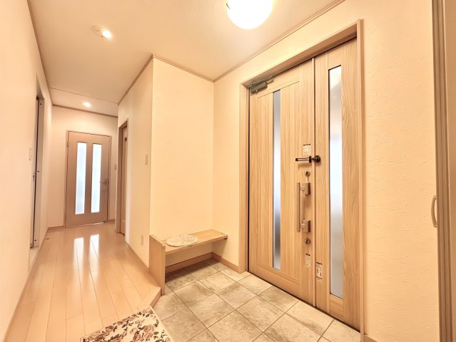 中川区野田1丁目戸建の玄関