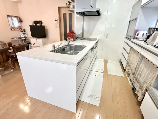 中川区野田1丁目戸建のキッチン